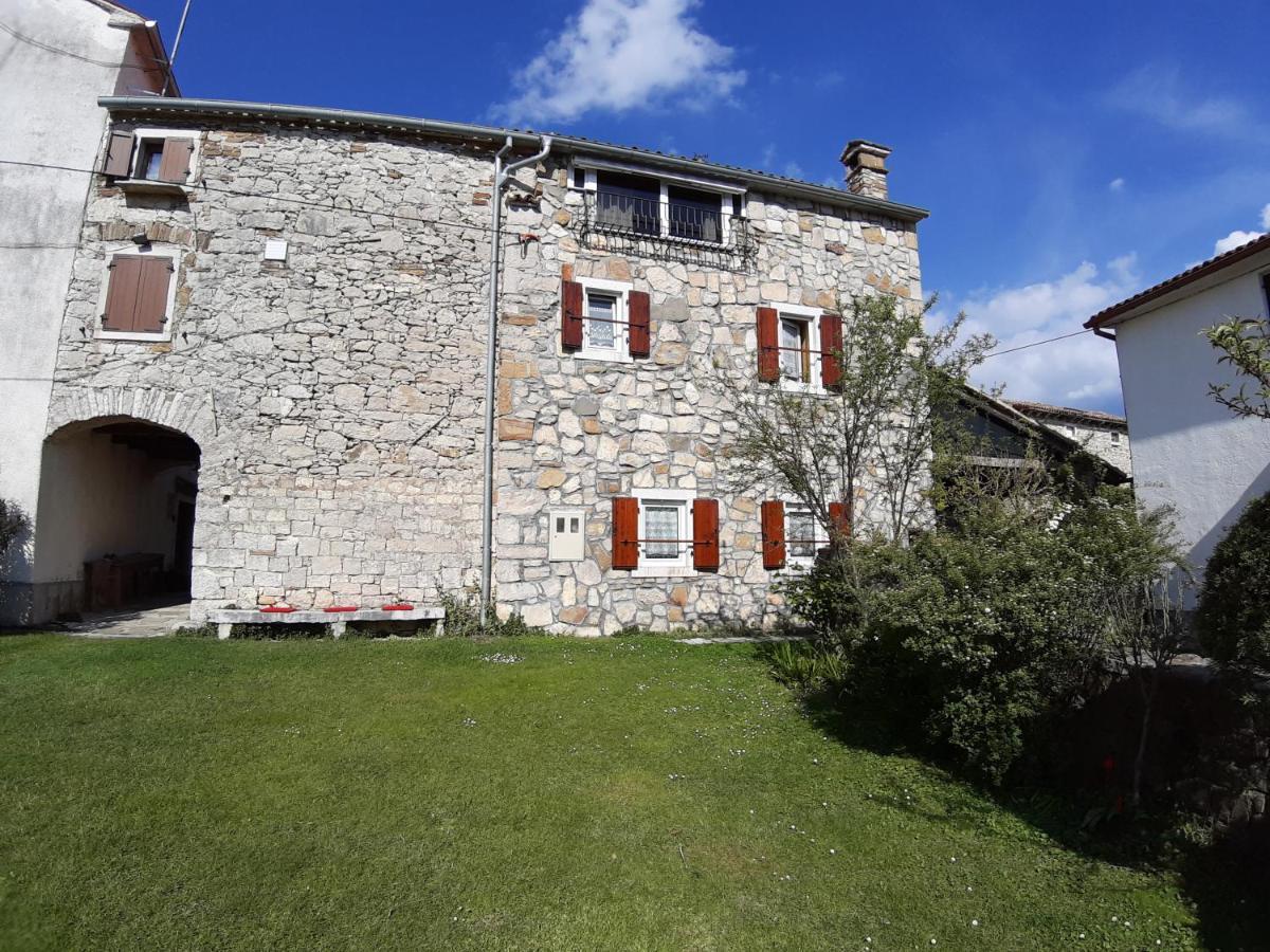 Holiday Home Mia&Emi Sovinjak Exterior photo